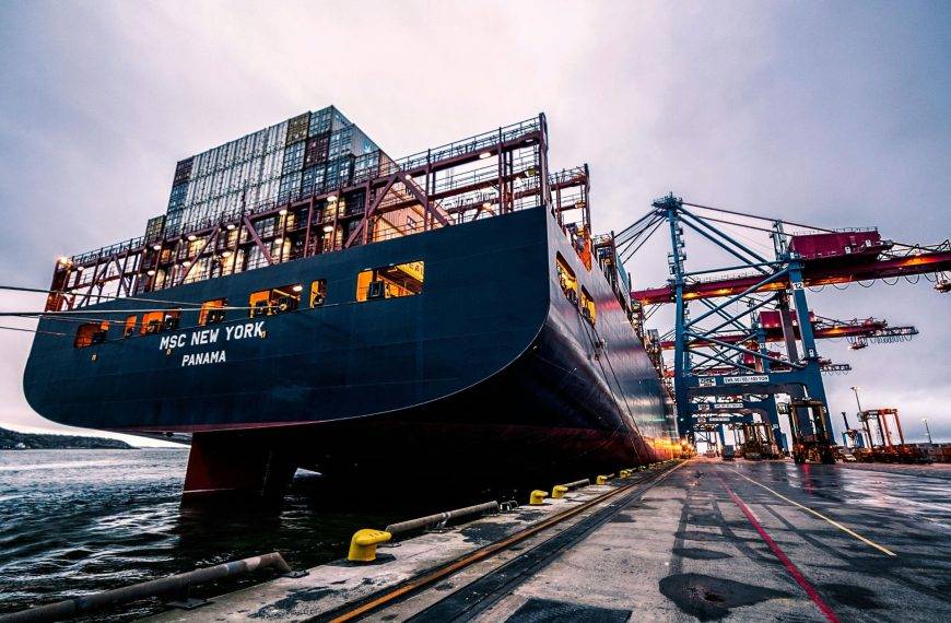 Global Trade Slowdown? Here’s How SMEs Can Stay Competitive