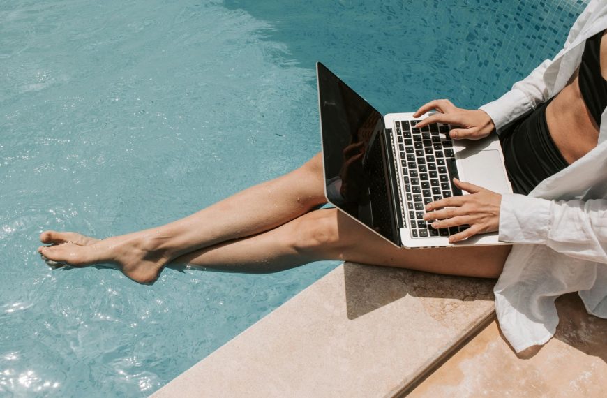 Remote-First Teams: A Strategy for SME Growth